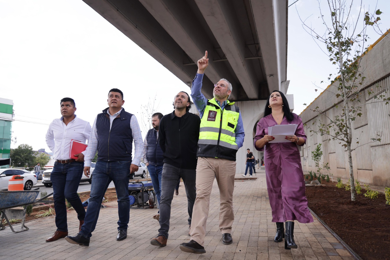 Supervisa Bedolla obras del bajopuente de salida Mil Cumbres