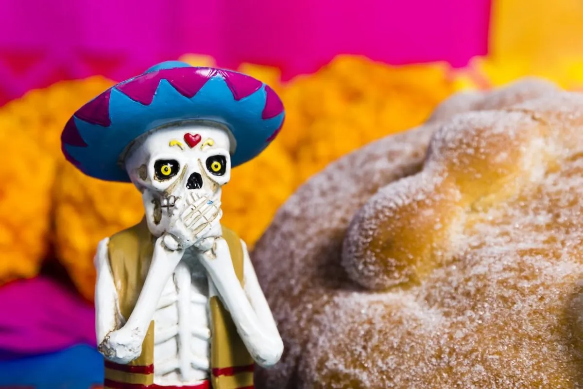¿Cuál es el significado del pan de muerto en Michoacán?