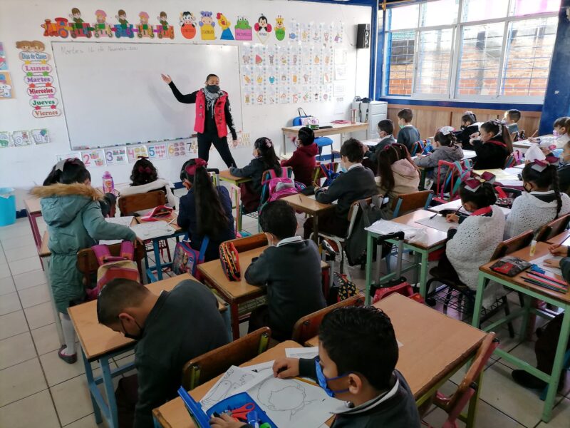 Cuántos sindicatos relacionados a la educación hay en Michoacán