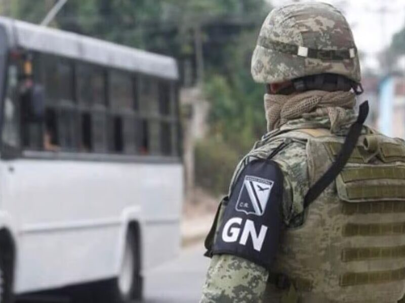 Delincuentes asaltan a elementos de la Guardia Nacional en Michoacán