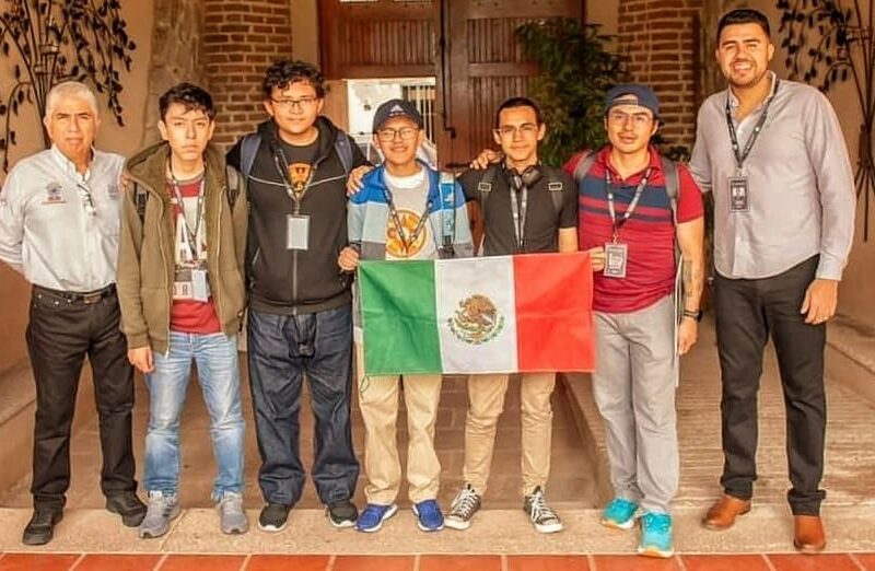 alumno de Cherán Olimpiada de Física