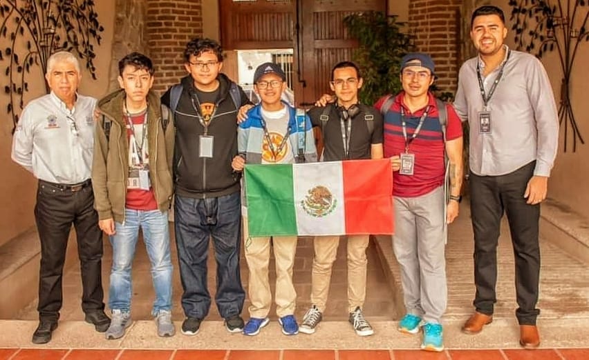 alumno de Cherán Olimpiada de Física