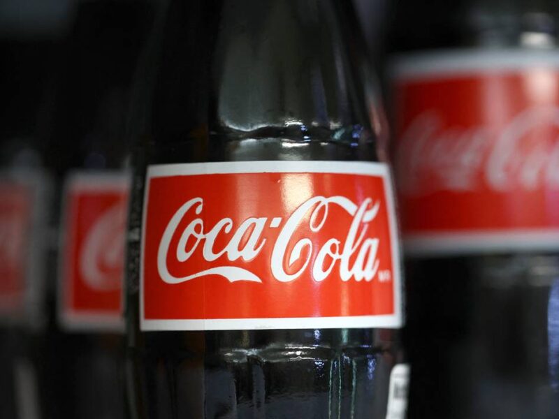 Coca-Cola Femsa sube de nuevo precios