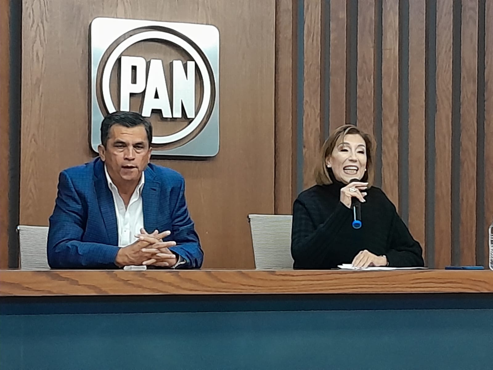 frenos participación mujeres política