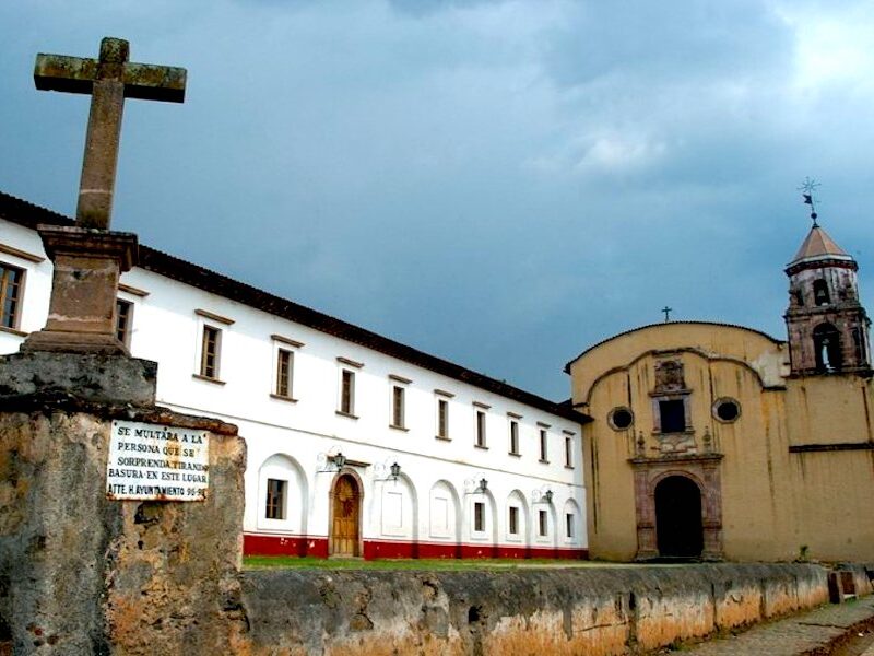 Ésta fue la primera Catedral de Michoacán