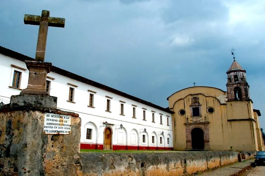 Ésta fue la primera Catedral de Michoacán