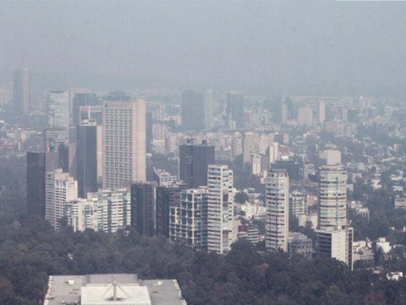 Amanece la CDMX en Navidad con mala calidad de aire