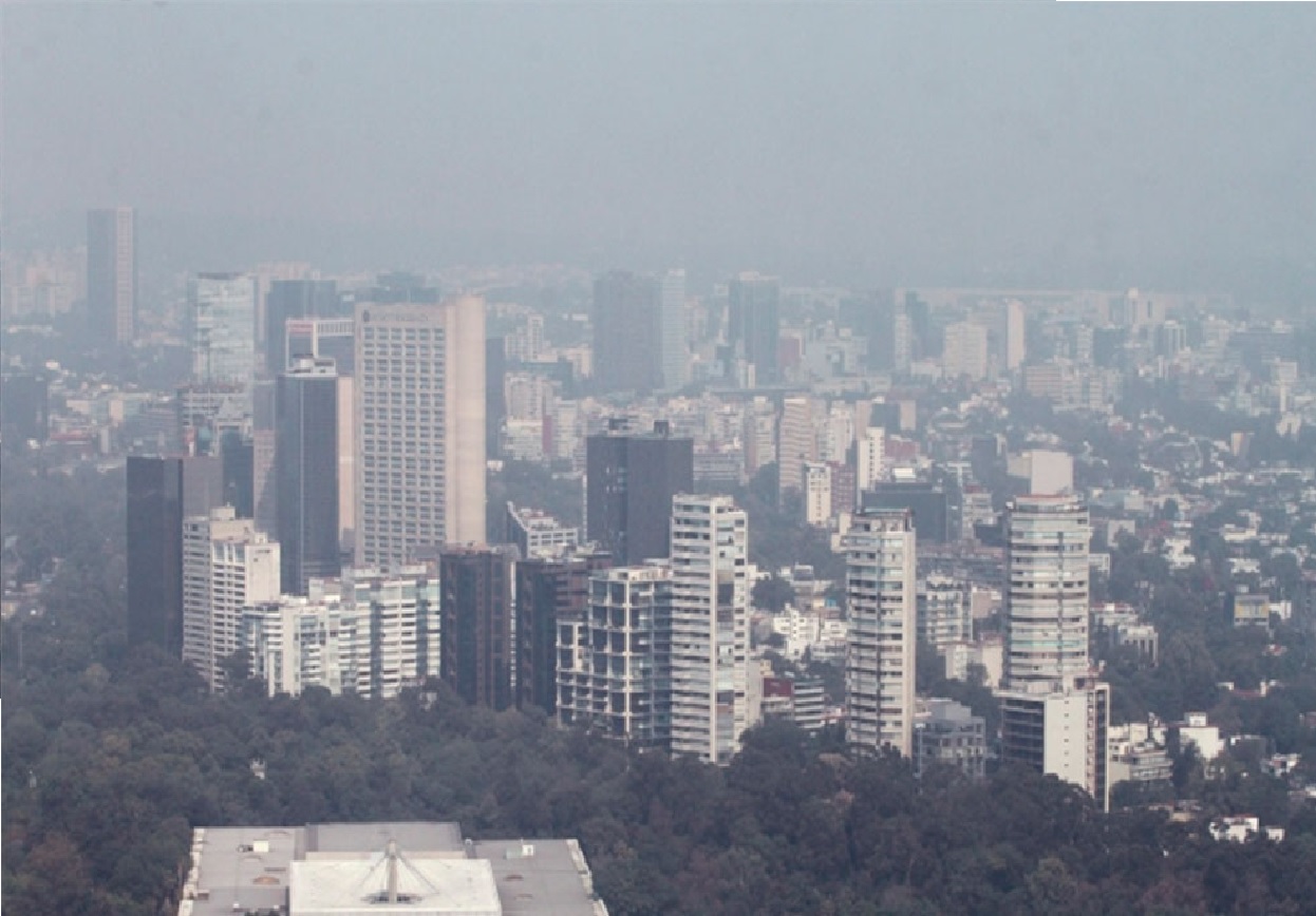 Amanece la CDMX en Navidad con mala calidad de aire
