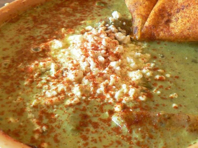 Conoce la sopa Minguichi, tradición de Michoacán