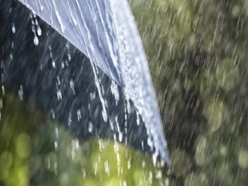 Continúa pronóstico de lluvias fuertes para zonas de Michoacán