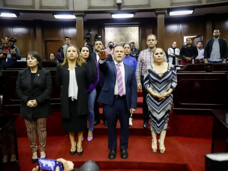 Ordena jueza que sea Pleno y no Jucopo quien derogue elección de Bravo