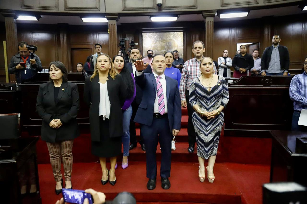 Ordena jueza que sea Pleno y no Jucopo quien derogue elección de Bravo