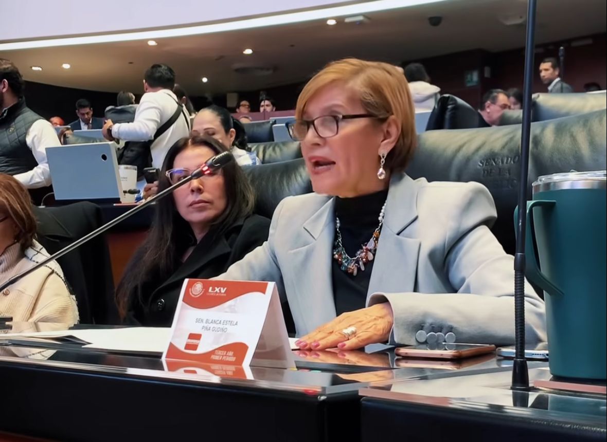 Senadores respaldan permanencia de secundaria en edificio nicolaita