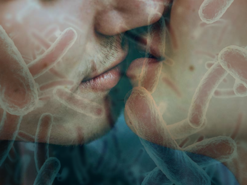 Esta es la cantidad de bacterias que compartimos al besarnos