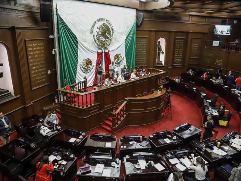 Pese a mandato judicial, Congreso no prevé sesionar