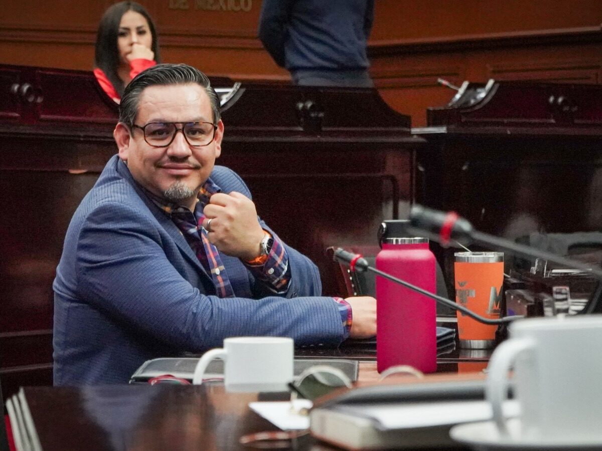 Hay que reivindicar el derecho a la dignidad: Víctor Manríquez
