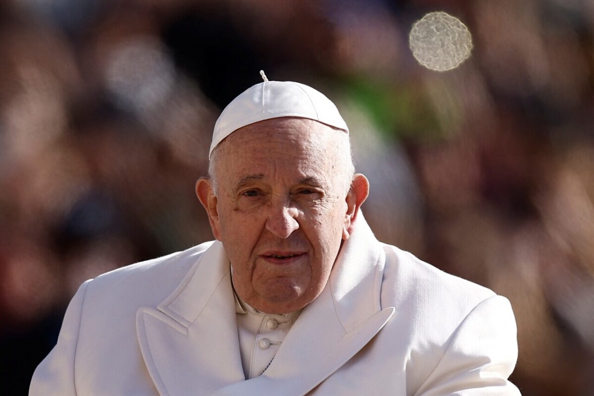 Papa Francisco: “No confundir la fiesta de Navidad con el consumismo”