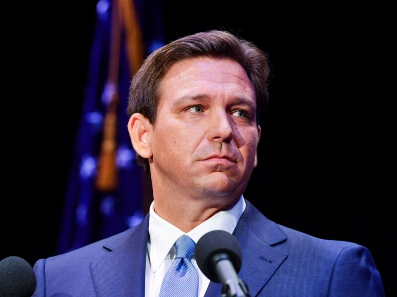 DeSantis abandona contienda por presidencia de EU