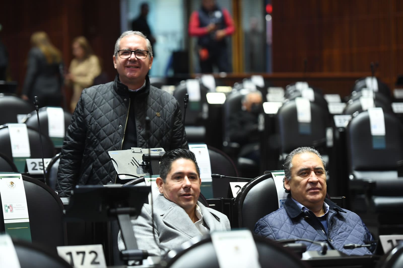 Investigan robo de vehículo con violencia contra diputado federal en Uruapan