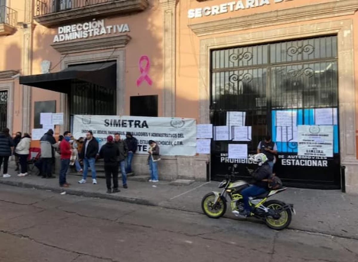 Por despidos injustificados, trabajadores protestan en la SSM