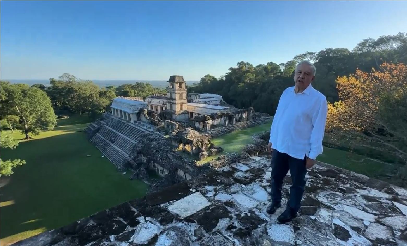 Que nos vaya bien a todos este 2024 deseó AMLO