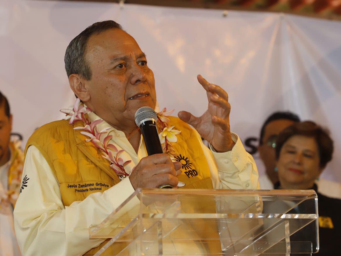 Jesús Zambrano y su firme respuesta a crisis en PRD