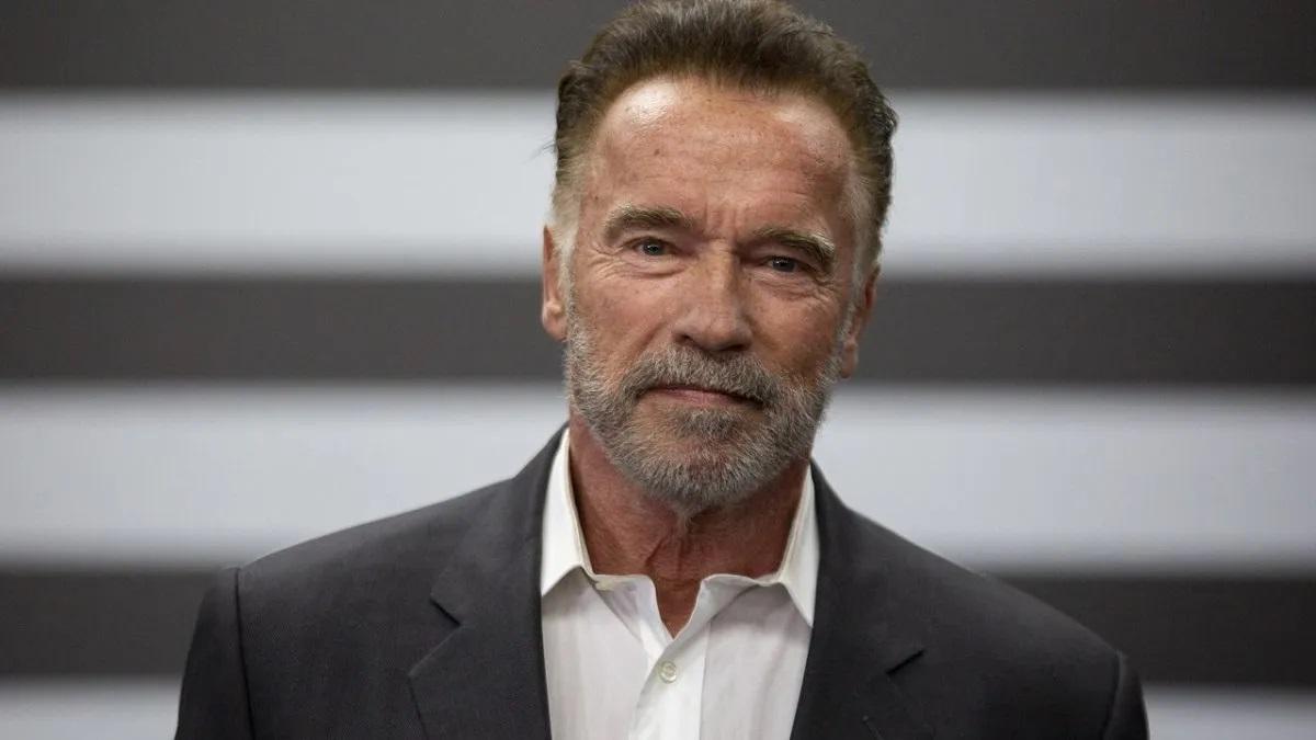 Arnold Schwarzenegger fue requerido en aduana