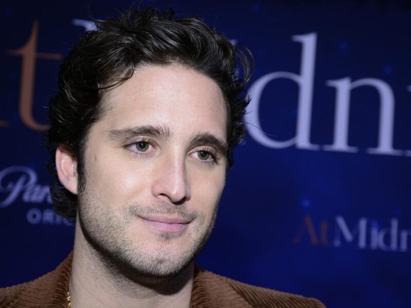 Diego Boneta Enfrenta Críticas por interpretar a Fidel Castro