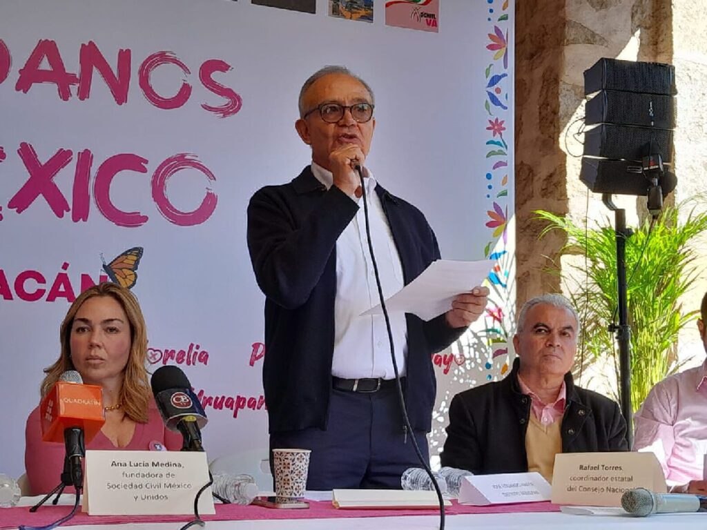 El exedil de Morelia Salvador López Orduña resaltó la necesidad de activistas