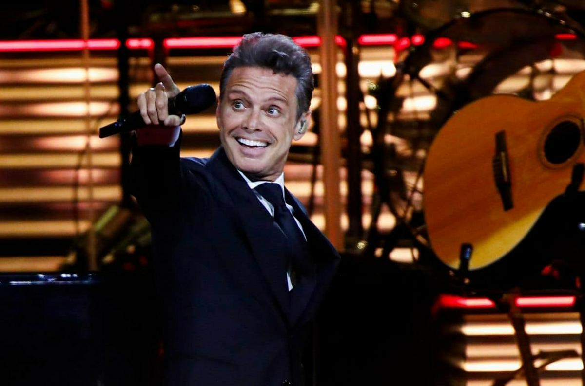 en concierto de Luis Miguel