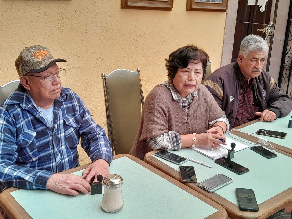 Rechazo a entube de agua tratada de Atapaneo