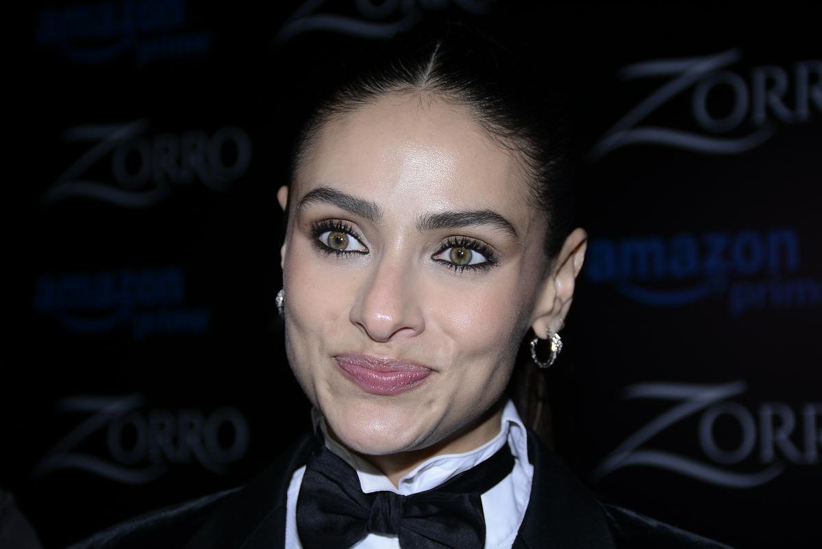 Renata Notni fue comparada con Zeta-Jones