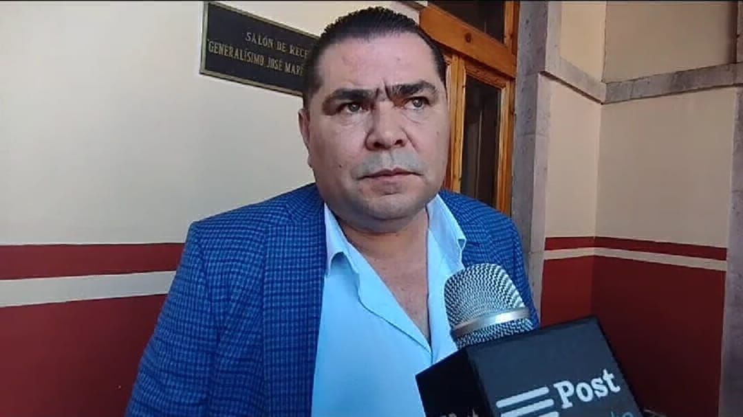 Rogelio Andrade líder del Sindicato de Trabajadores al Servicio del Congreso (Foto. Cortesía)