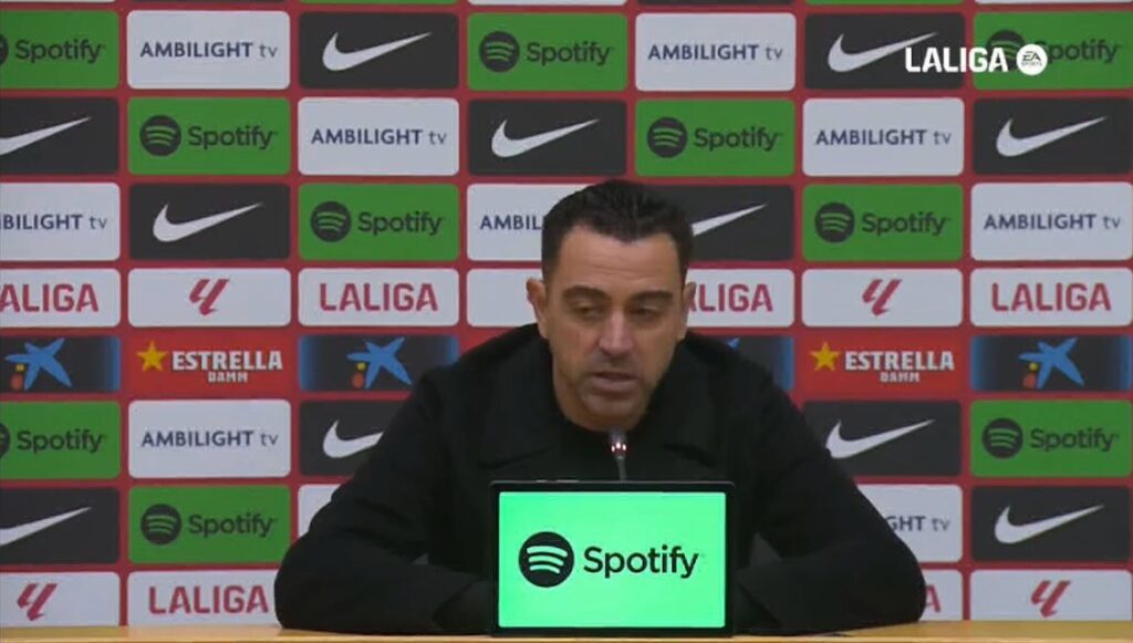 Xavi Hernández casi fuera del Barcelona