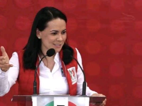 Alejandra del Moral renuncia a posición plurinominal del PRI para diputaciones federales