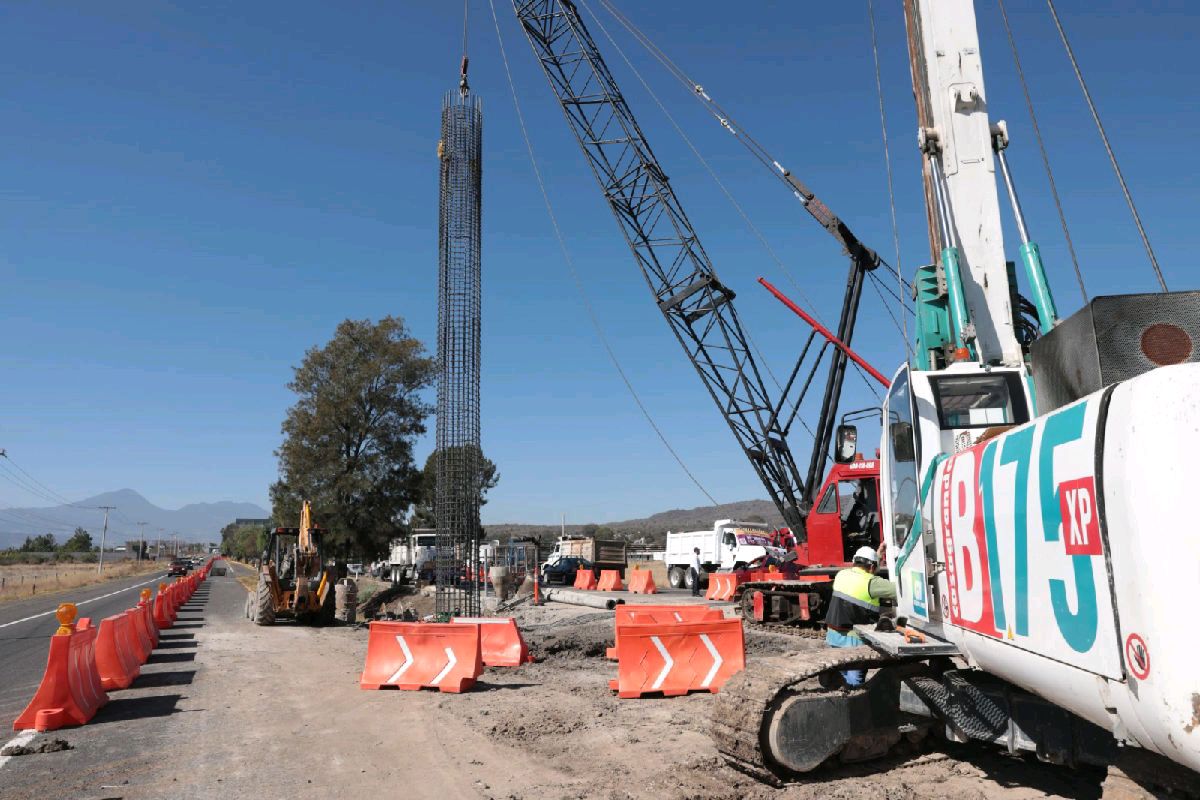 Bedolla da inicio al segundo anillo del periférico de Morelia