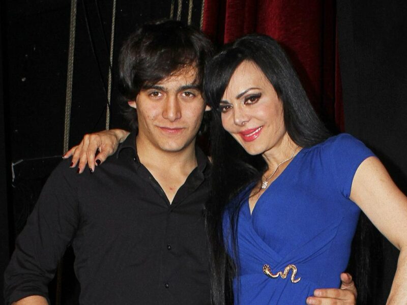 escribe Maribel Guardia carta a su hijo como parte de su duelo