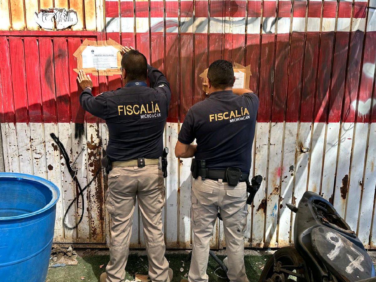 FGE Michoacán Asegura Vehículos y Drogas en Operativo en Charo