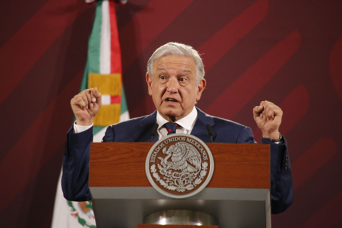 Incertidumbre de AMLO ante la proxima cumbre de America del Norte