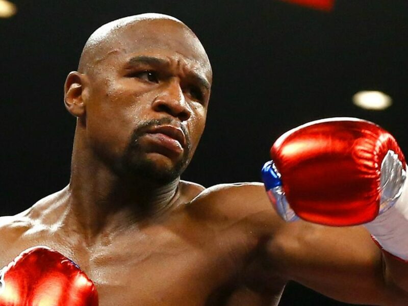 Mayweather pone en alto su gusto por el Super Bowl con gran gasto