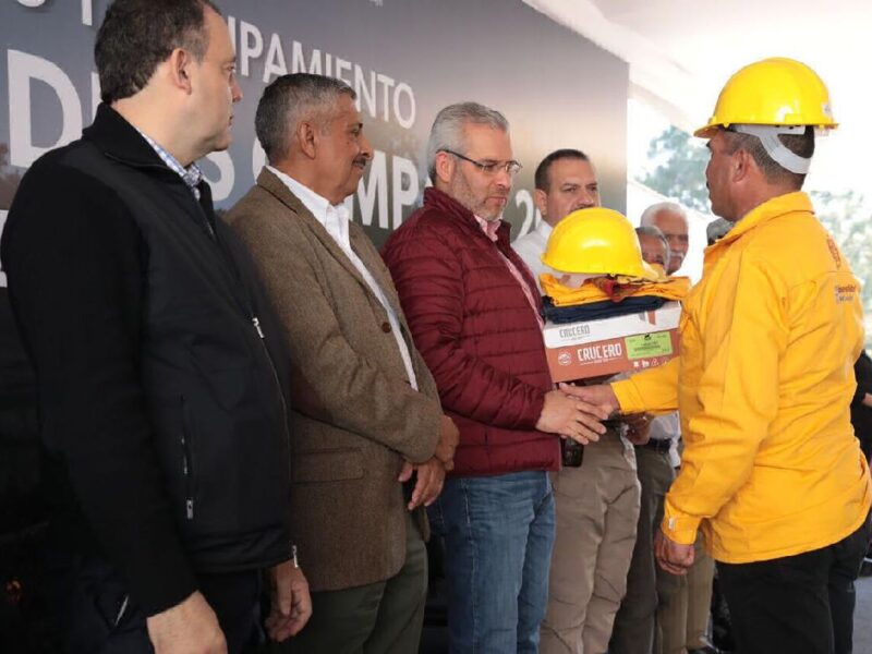 Michoacán realiza campaña contra incendios