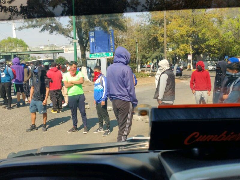 normalistas realizaron múltiples bloqueos en Morelia