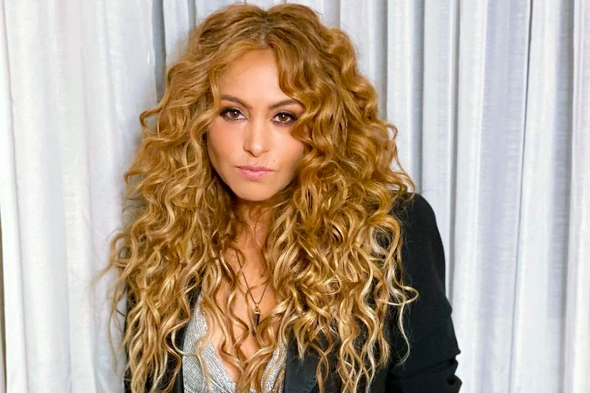 Paulina Rubio entre en controversia por incidente aéreo