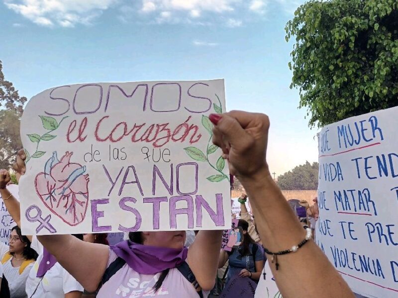 Pérdida de la patria potestad a feminicidas, sugiere Senado a Congreso de Michoacán