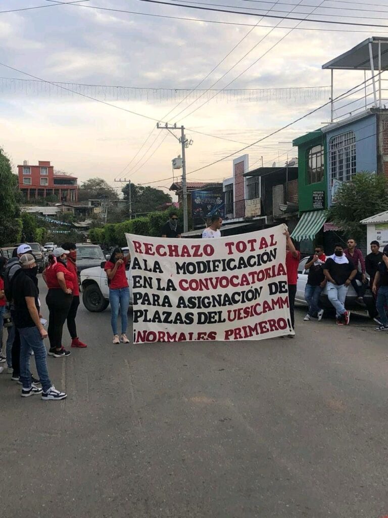 Protestas de normalistas continuarán en Michoacán, de no reunirse con Rámirez Bedolla