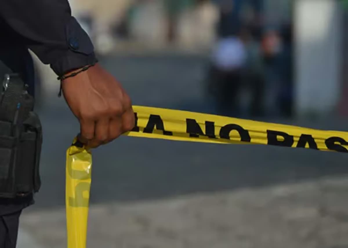 Reportan homicidio sobre la calle Constitución en Uruapan