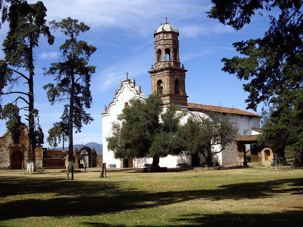 Ruta Don Vasco viaje histórico a Michoacán Ihuatzio