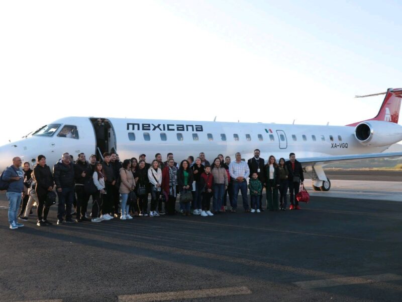 Se realiza el primer vuelo de Mexicana en Uruapan