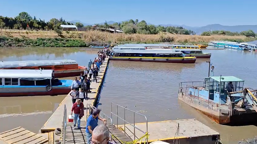 Servicio de lanchas en Pátzcuaro, Michoacán