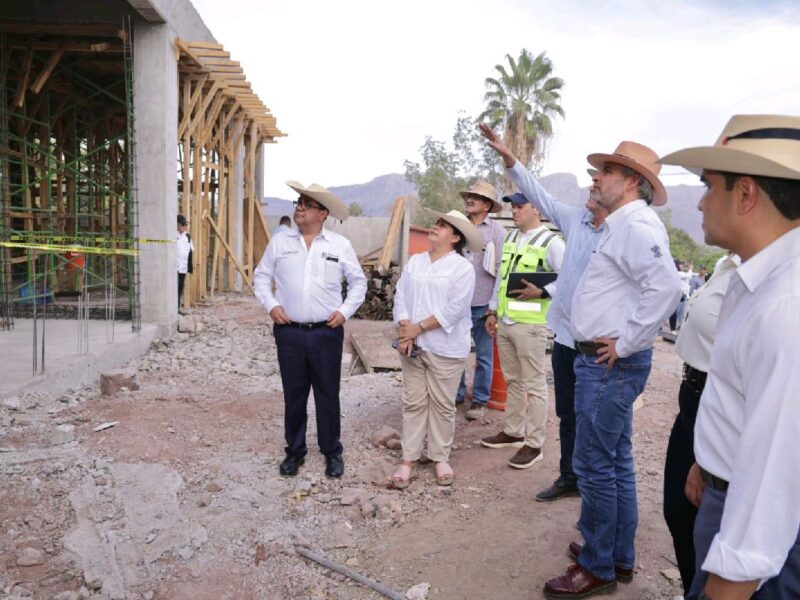 Supervisa Bedolla Centro de Salud de Huetamo